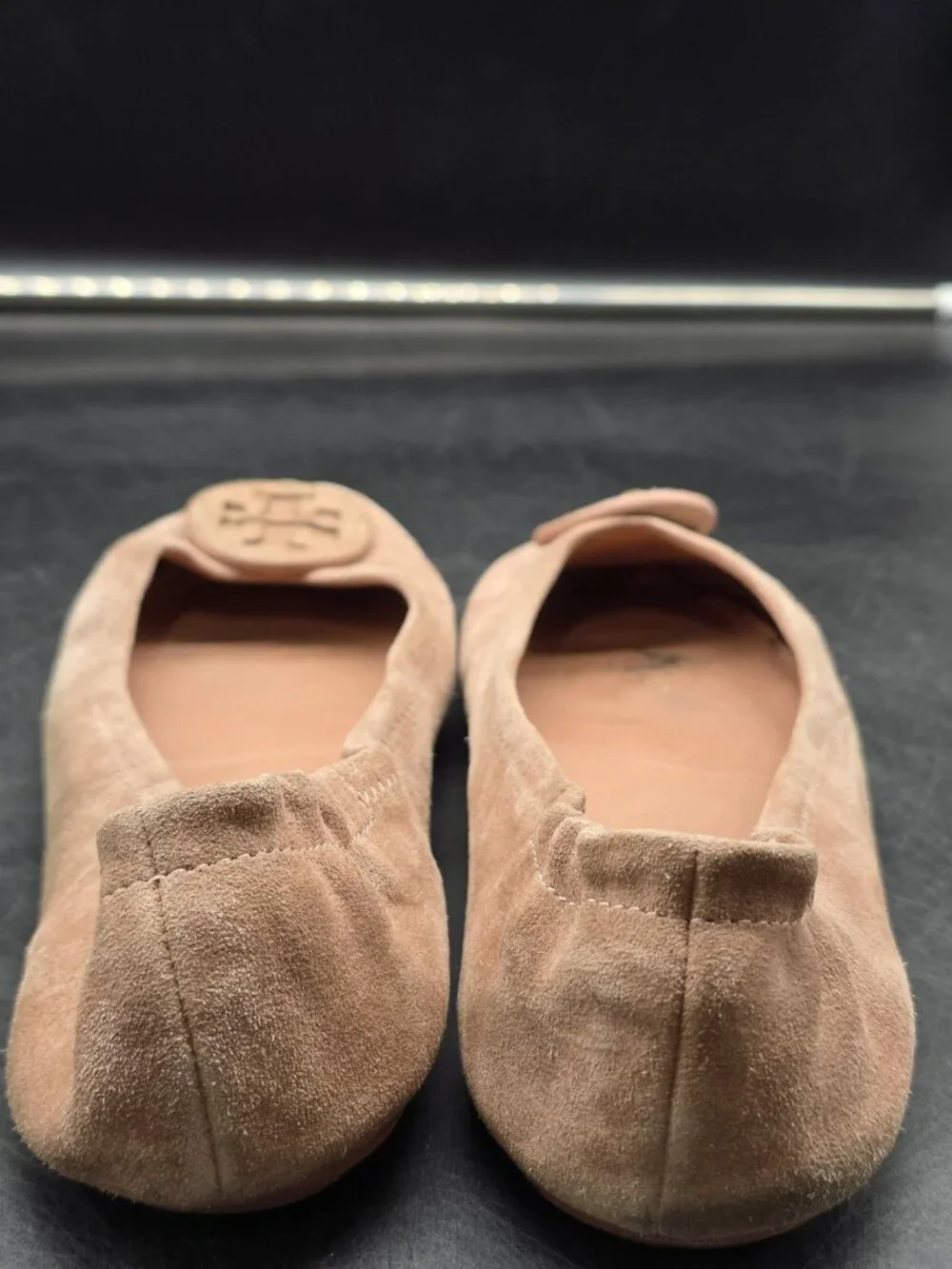 Tory Burch Shoes Womens 9 Pink Minnie Travel Suede Ballet Flats Logo Medallion